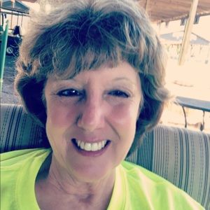 Meet your Posher, Debbie